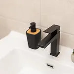 Neptun باشْكا